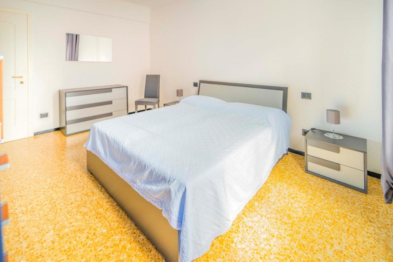 193 - Casa Via Della Chiusa - Centralissimo E Vicino Alla Baia Del Silenzio, Spiaggia E Mare 150M - Parcheggio Gratis Incluso E Aria Condizionata Сестри Леванте Екстериор снимка